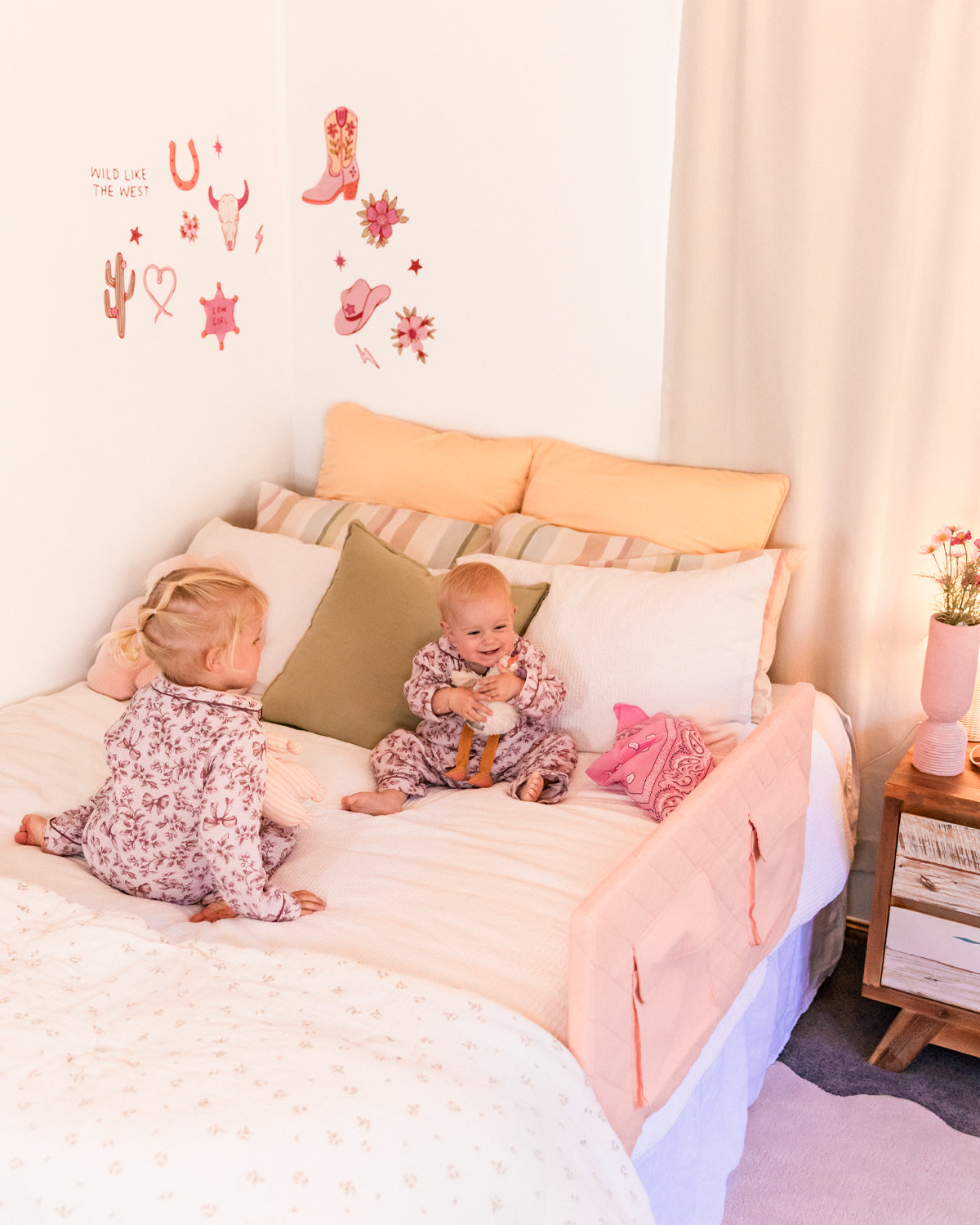 Taiter Tots - Home to Rail Huggy